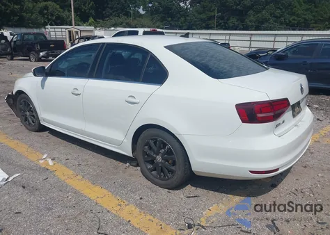 2017 Volkswagen Jetta 1.4T Se z USA, uszkodzony, nr VIN 3VWDB7AJXHM256857
